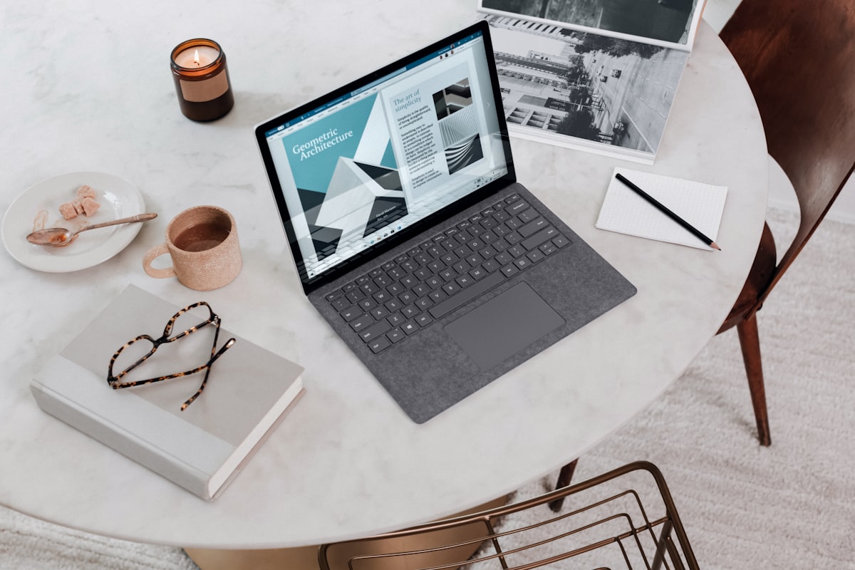 windows 11 antivirus microsoft defender security comparison 2026